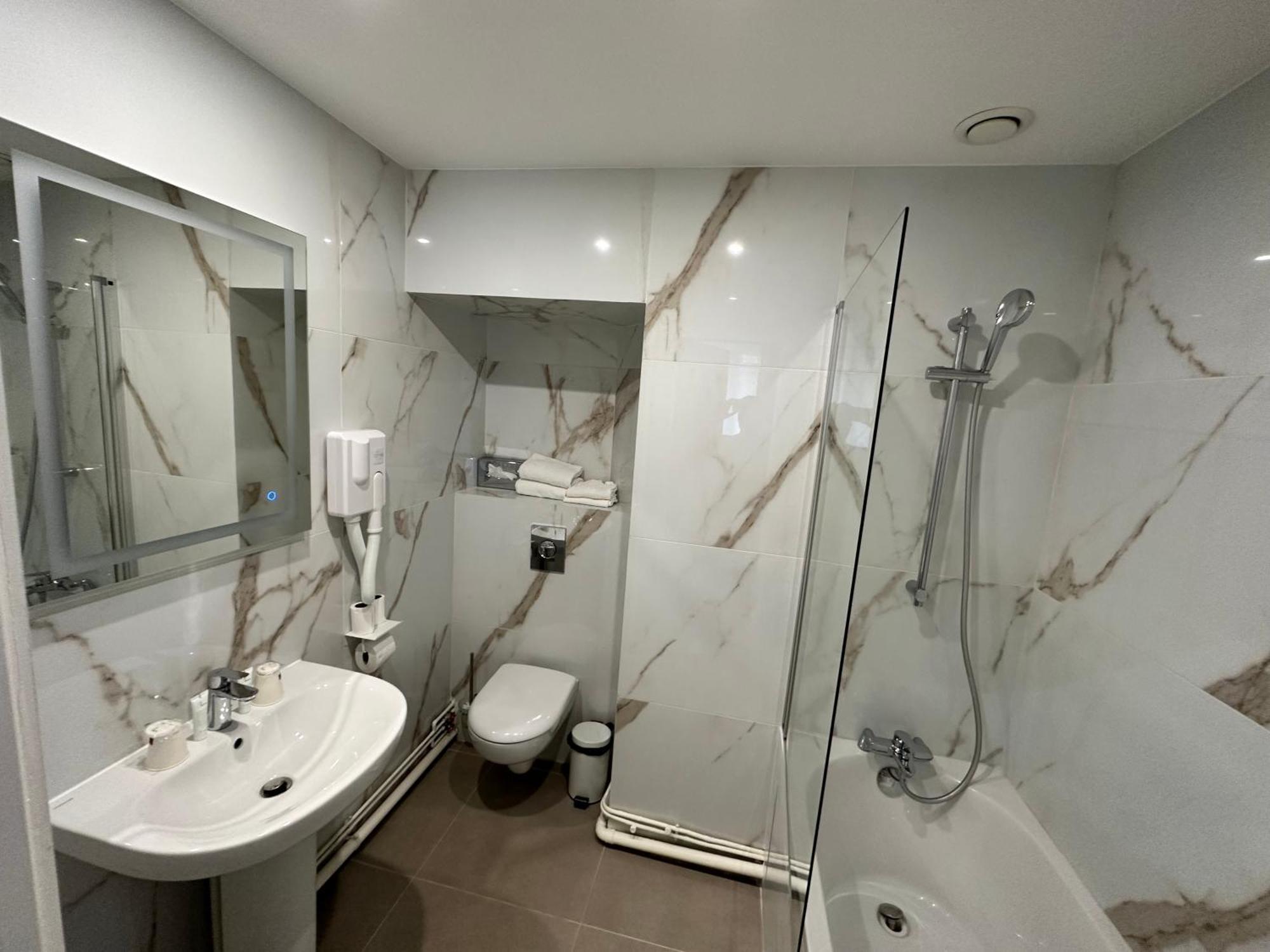 פריז Hotel Riviera Renovated מראה חיצוני תמונה