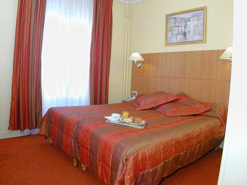 פריז Hotel Riviera Renovated מראה חיצוני תמונה
