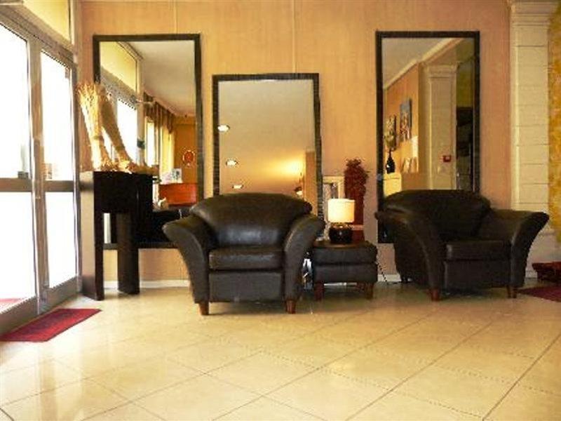 פריז Hotel Riviera Renovated מראה חיצוני תמונה