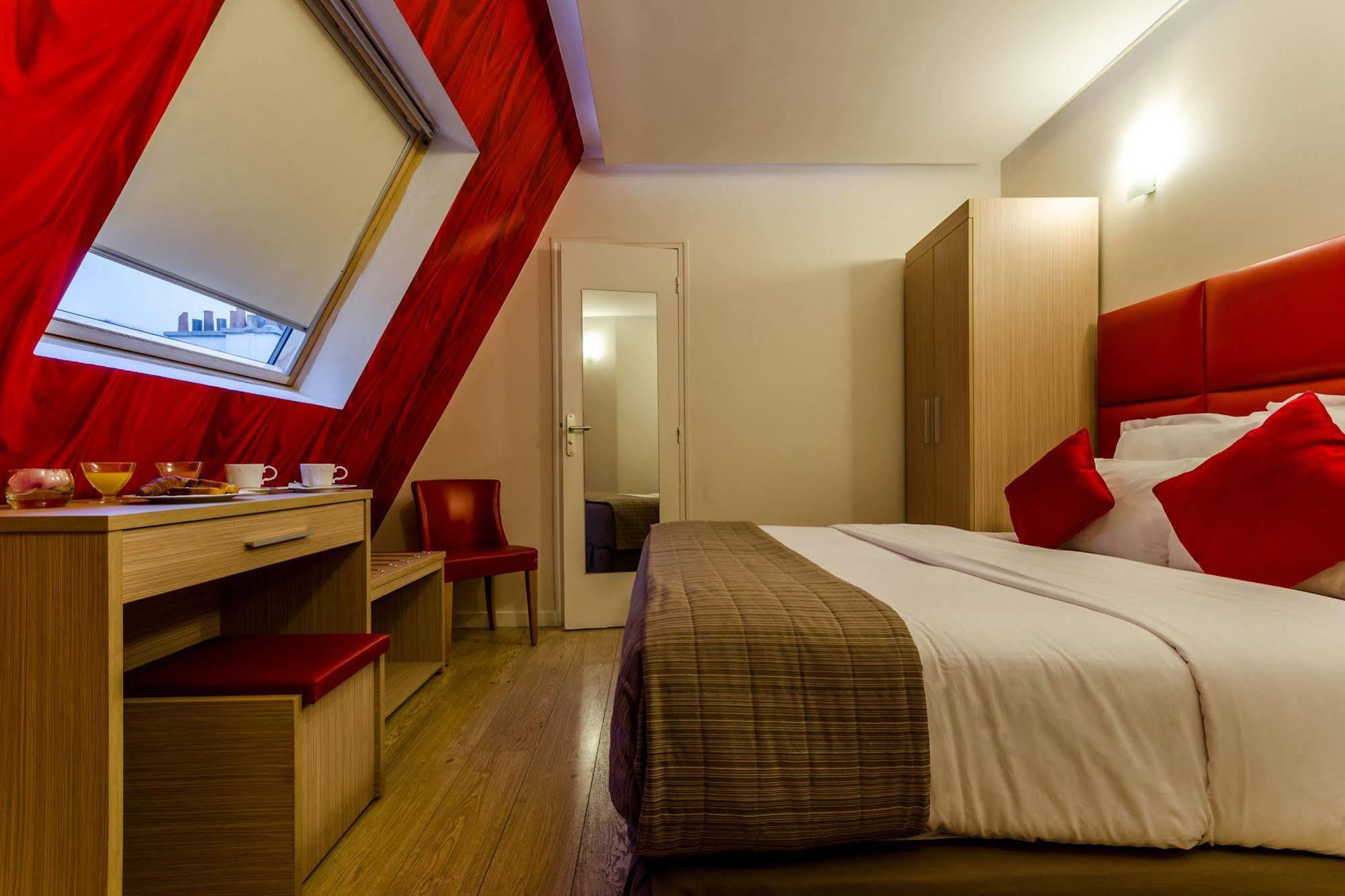 פריז Hotel Riviera Renovated מראה חיצוני תמונה